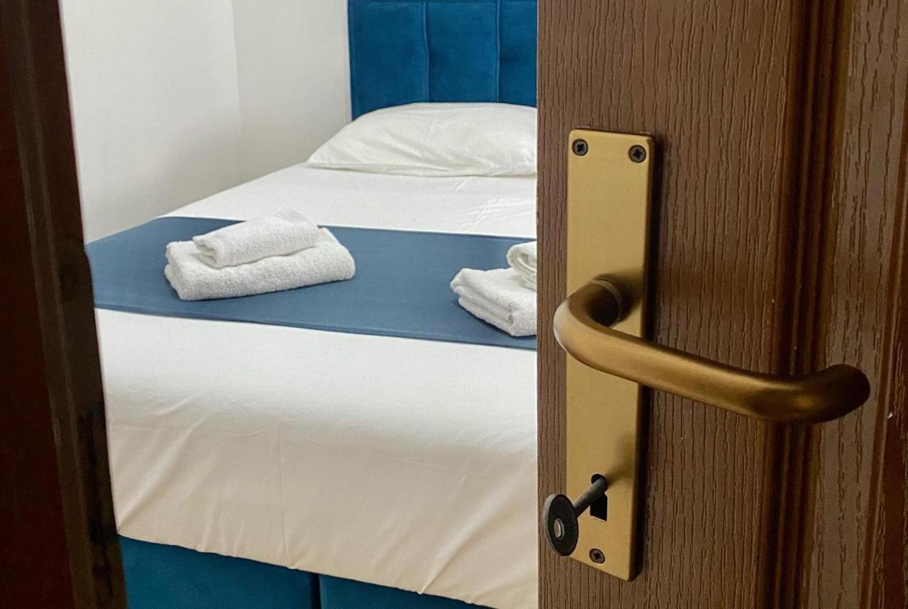 Apartments Domane Nenad ネウム エクステリア 写真