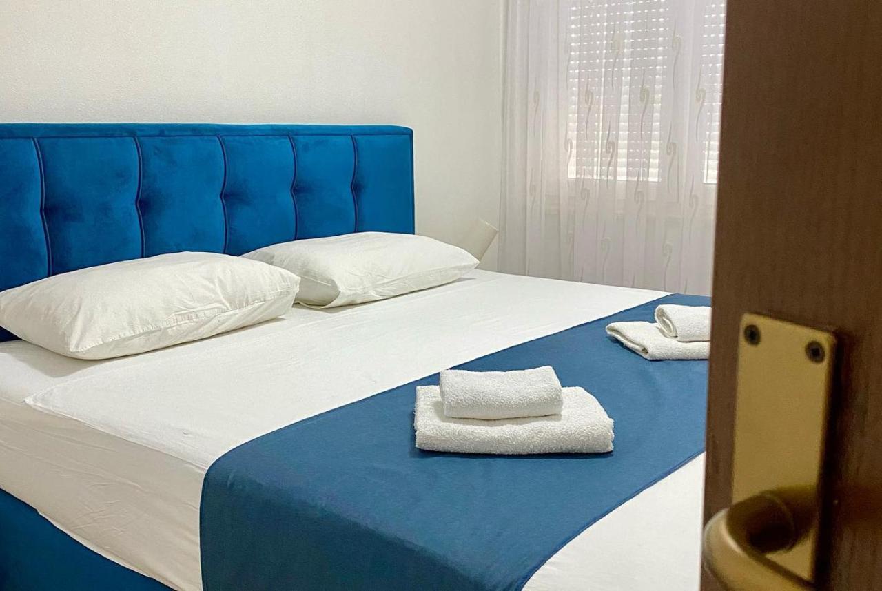 Apartments Domane Nenad ネウム エクステリア 写真
