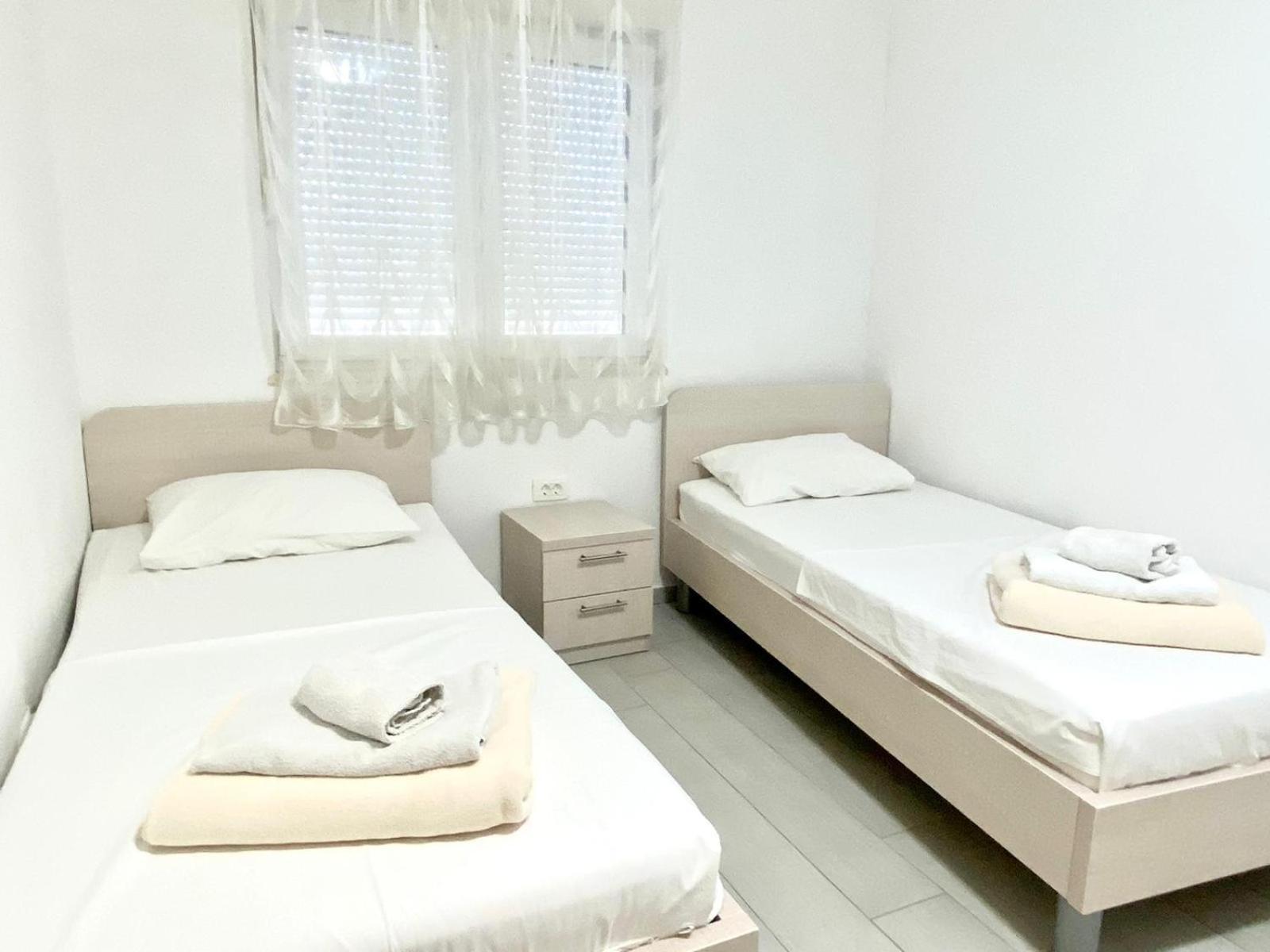 Apartments Domane Nenad ネウム 部屋 写真